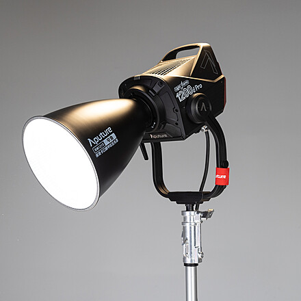 Aputure LS 1200d Pro LED Light