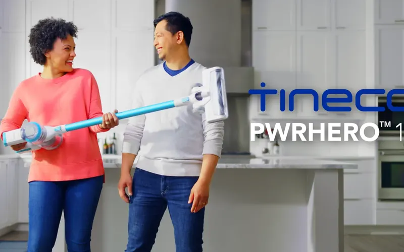 Tineco national commercial, couple in a bright kitchen set